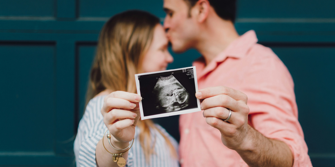 Creative pregnancy announcement ideas: How to share your big news