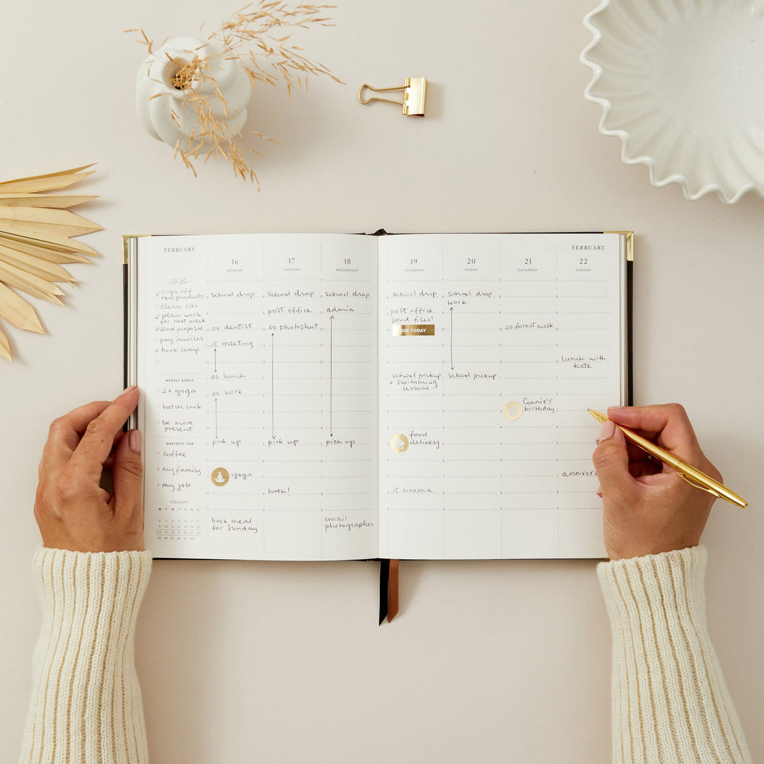 How to Use a Planner: 10 Tips for Beginners