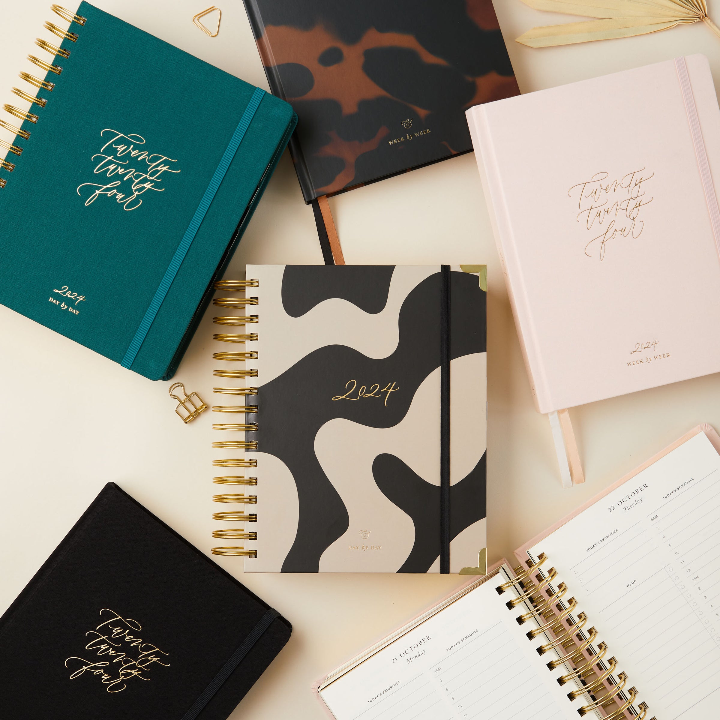 2024 Weekly and Daily Planner Range