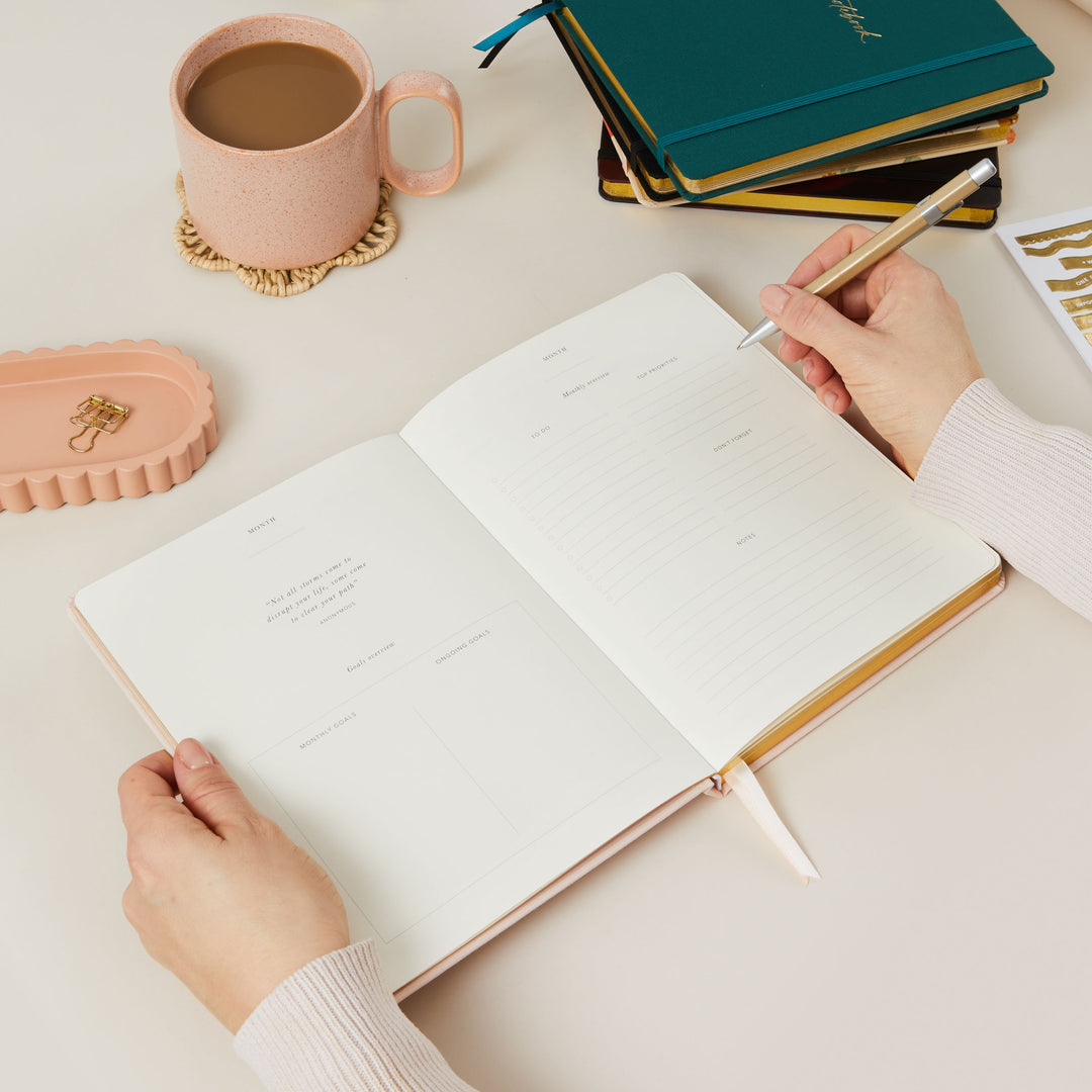 Luxury planner gift for girlfriend