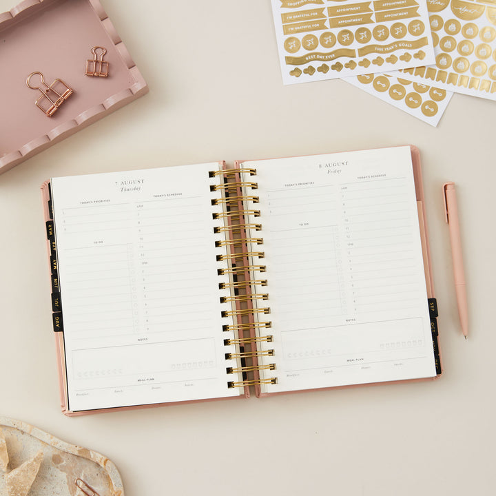 Day-to-day planner page for 2025, designed for daily scheduling and task management.