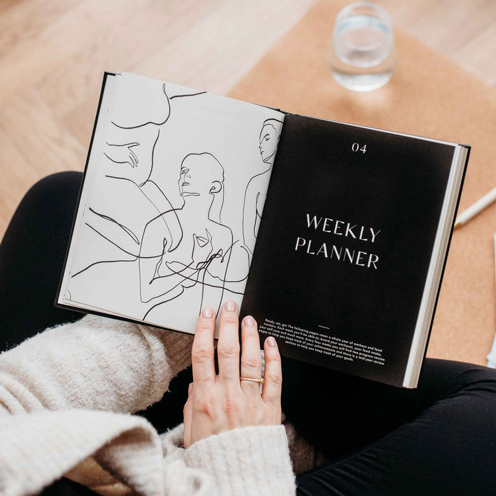 My Daily Fitness Planner -  Workout and Meal Planner (Noir)