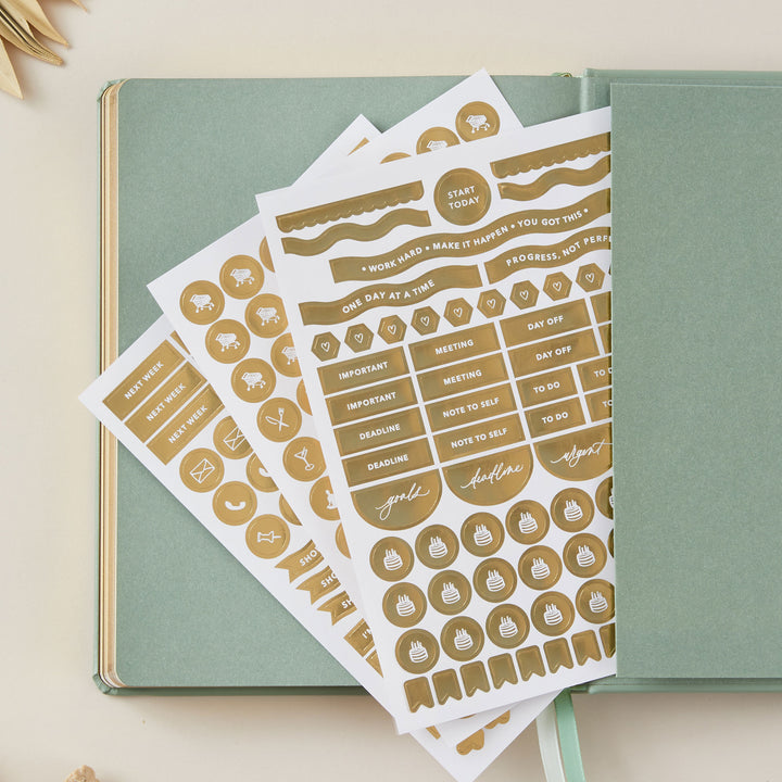 Vertical layout 2025 weekly planner offering equal space for each day of the week, ideal for comprehensive daily planning.